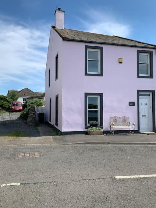 Cladach Cottage - Seafront Isle of Whithorn Экстерьер фото